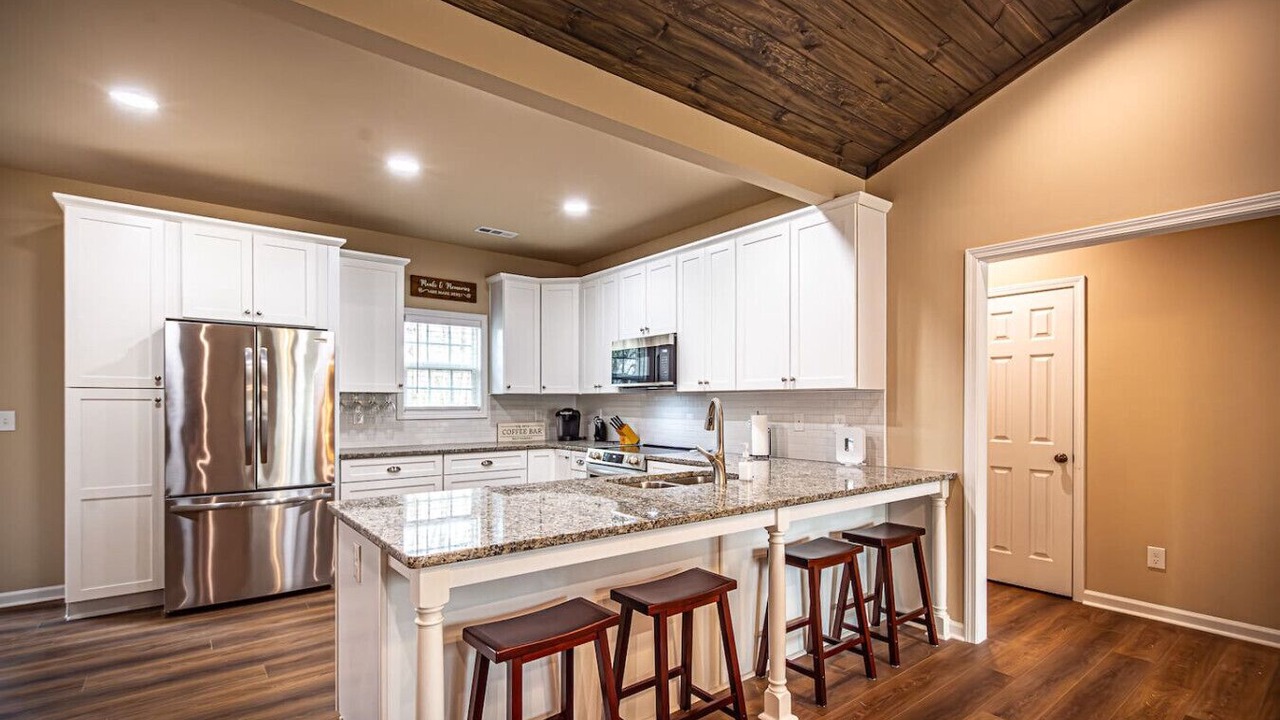 Photo of Kitchen in Dahlonega