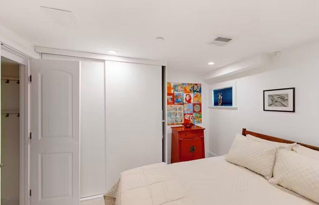 Photo of Bedroom in Jeffries Point