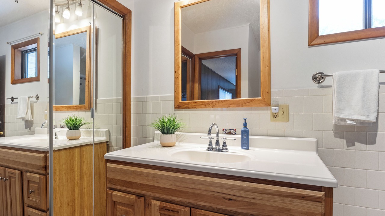 Photo of Bathroom in Camdenton