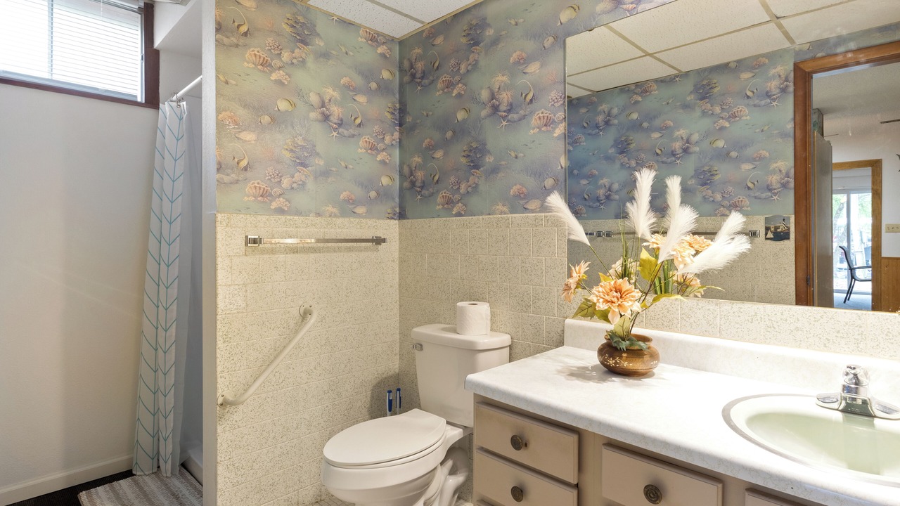 Photo of Bathroom in Camdenton