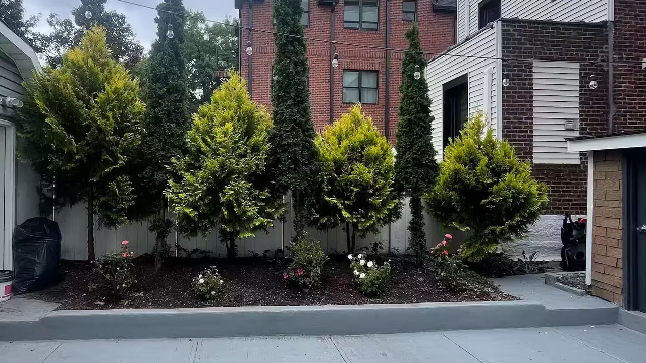 Photo of Outdoor in Astoria Heights