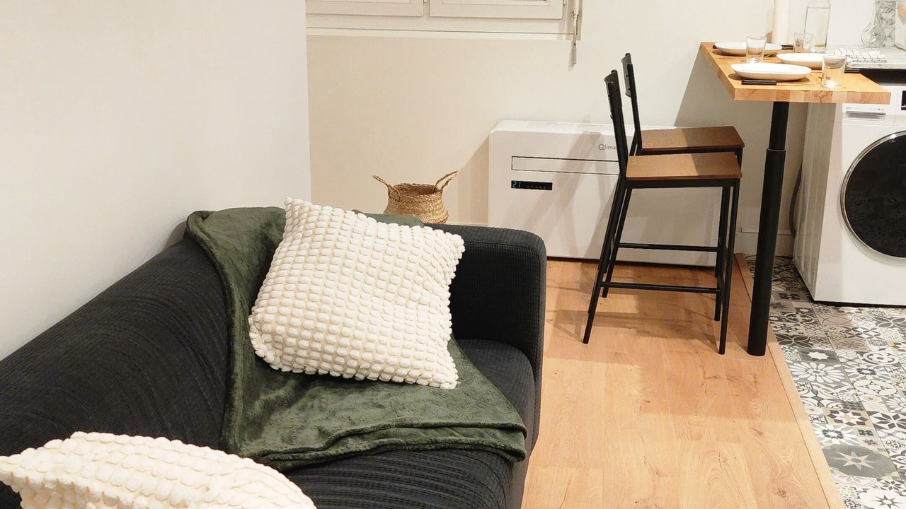 Photo of Livingroom in Centre Ville