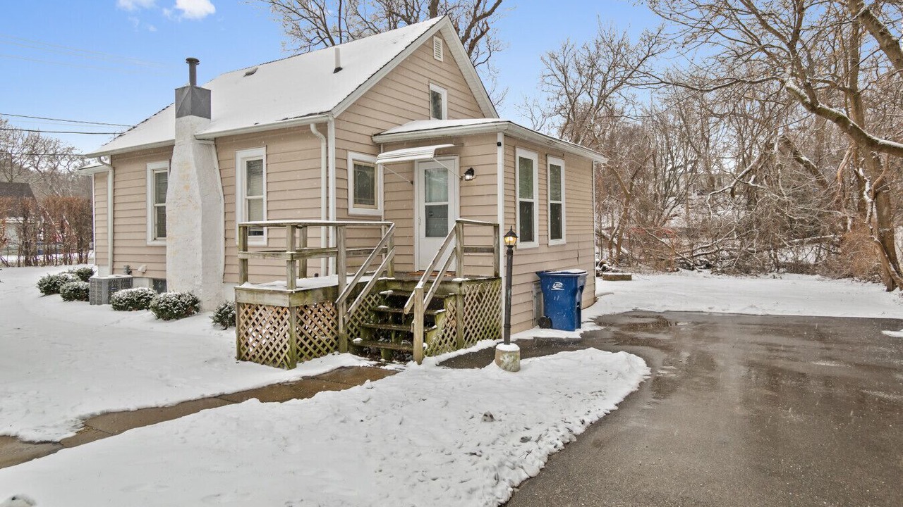 Photo of Outdoor in Waukegan