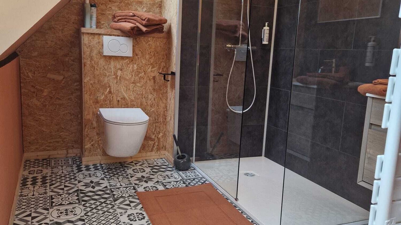 Photo of Bathroom in Dernier Sou