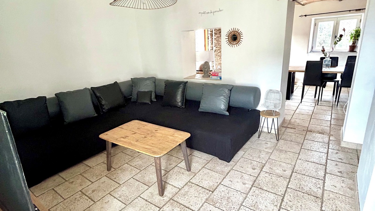 Photo of Livingroom in Celas