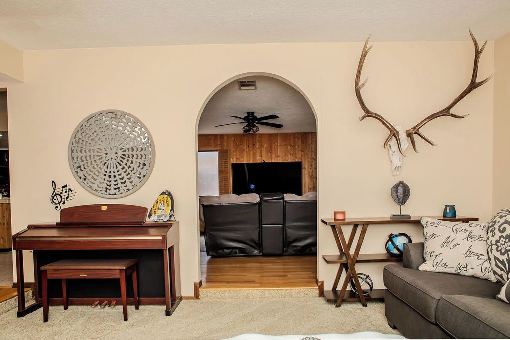 Photo of Livingroom in Taylor Ranch