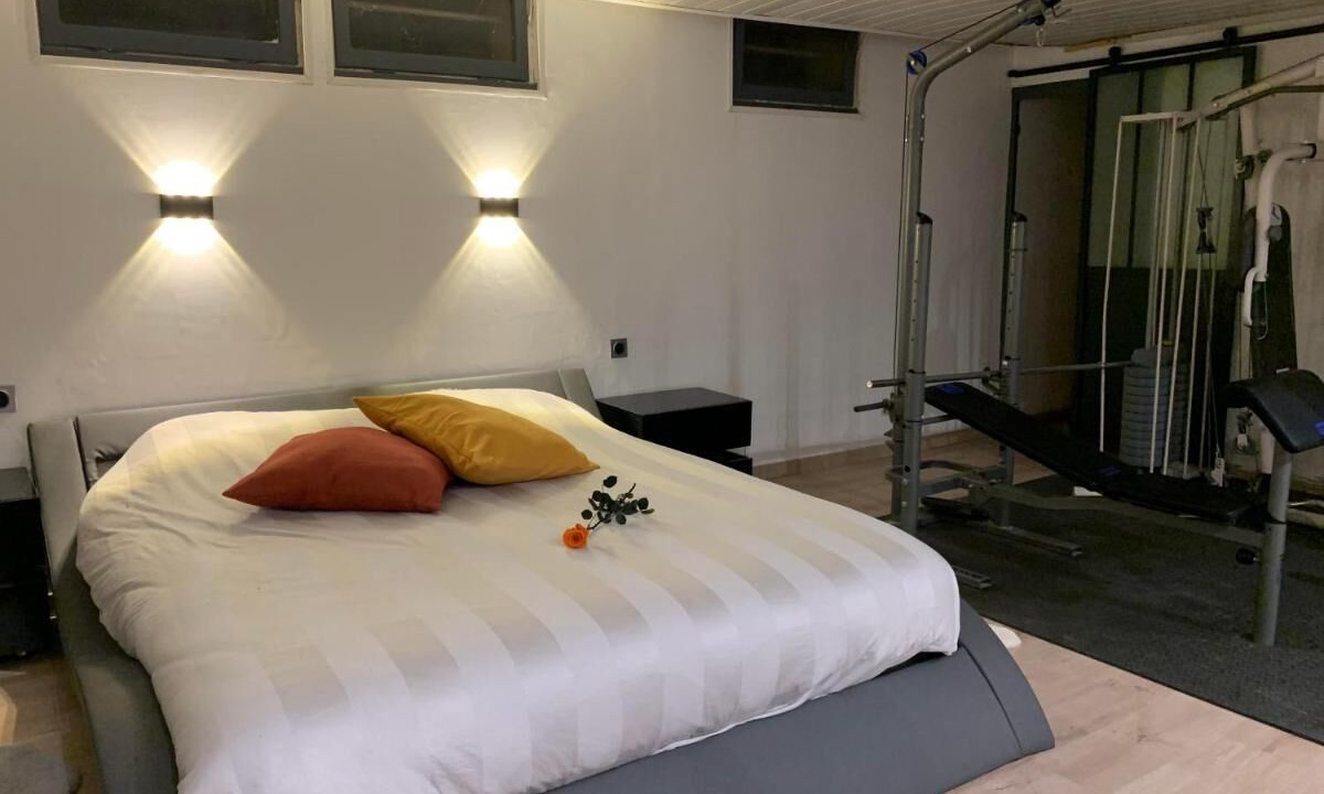 Photo of Bedroom in Cornas