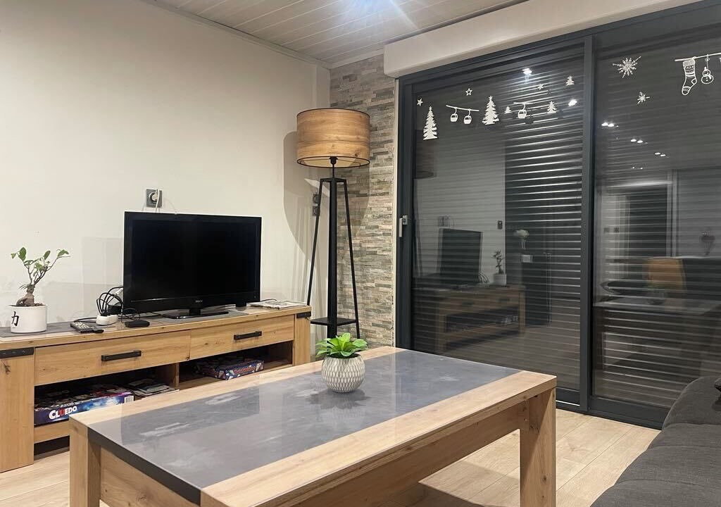 Photo of Livingroom in Cornas