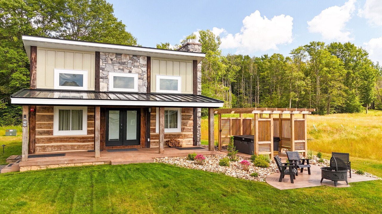 Photo of Outdoor in Timberline