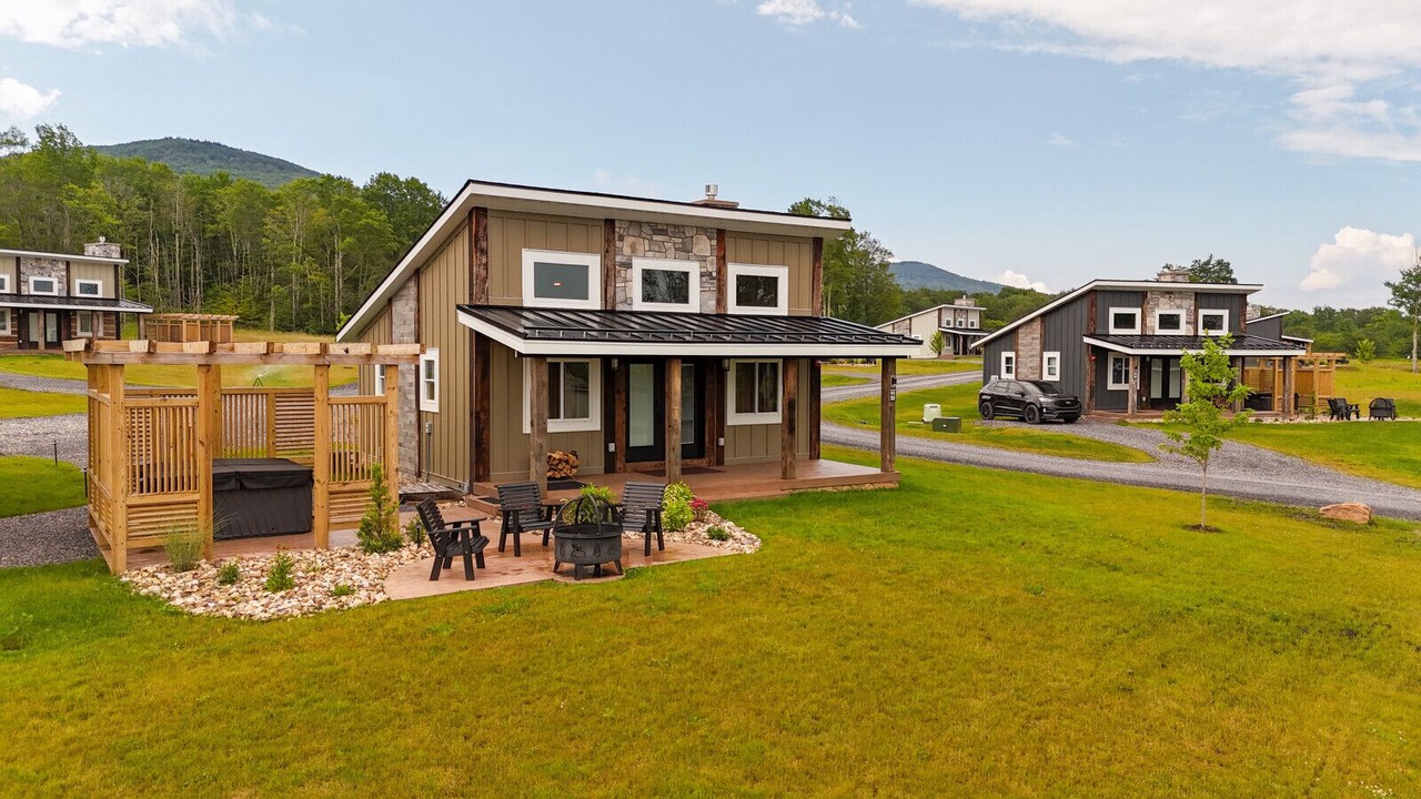 Photo of Outdoor in Timberline