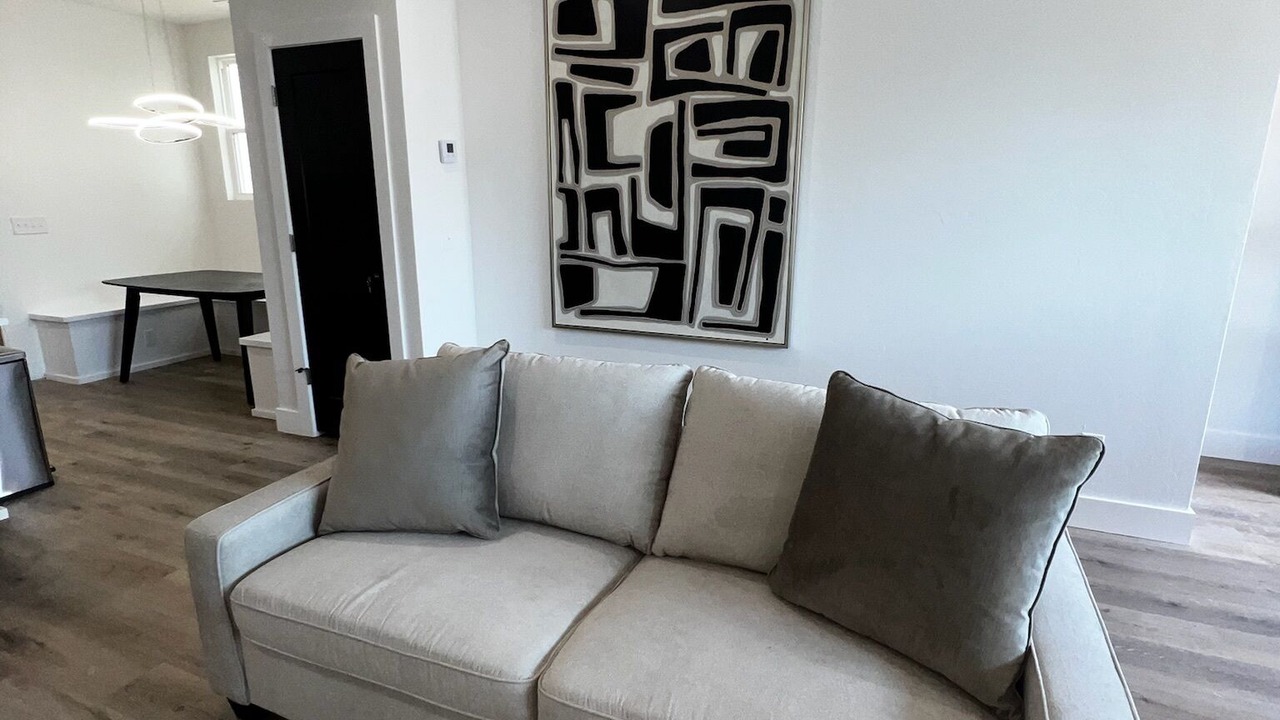 Photo of Livingroom in Edmond