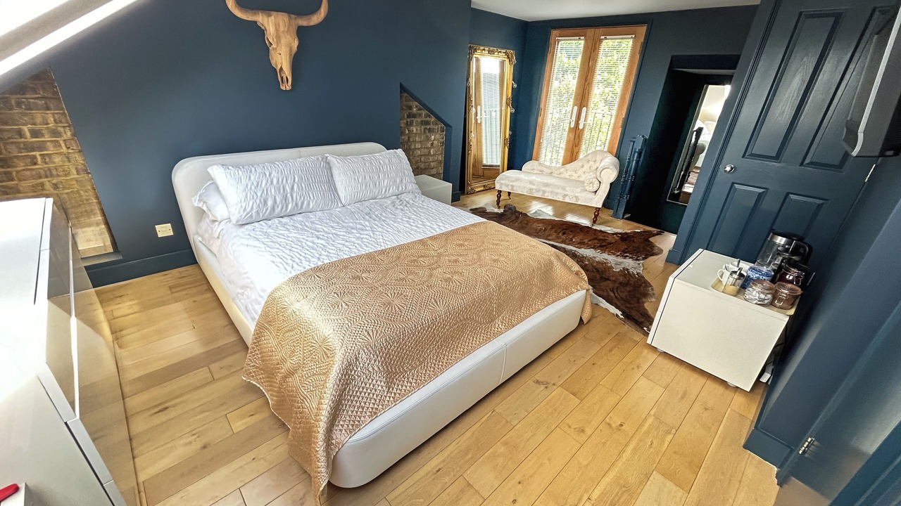 Photo of Bedroom in Canbury