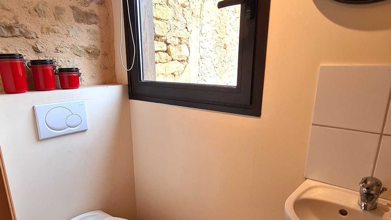 Photo of Bathroom in Saint-Laurent-la-Vallee