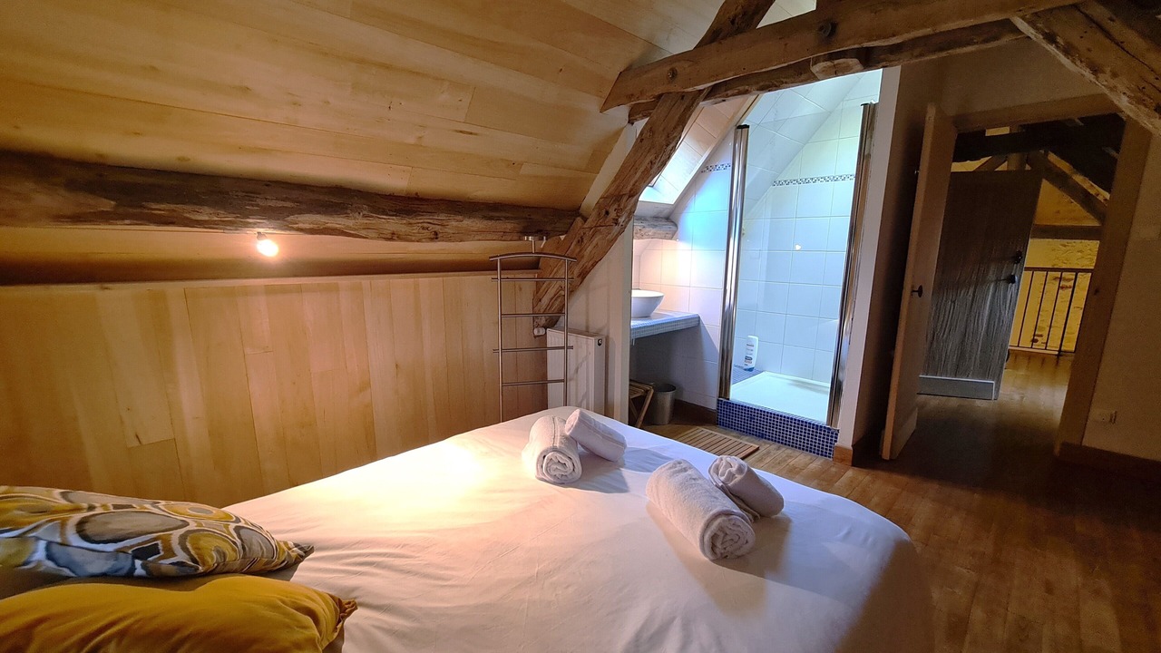 Photo of Bedroom in Saint-Laurent-la-Vallee