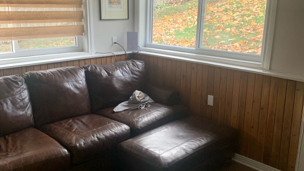 Photo of Livingroom in Ottawa Division