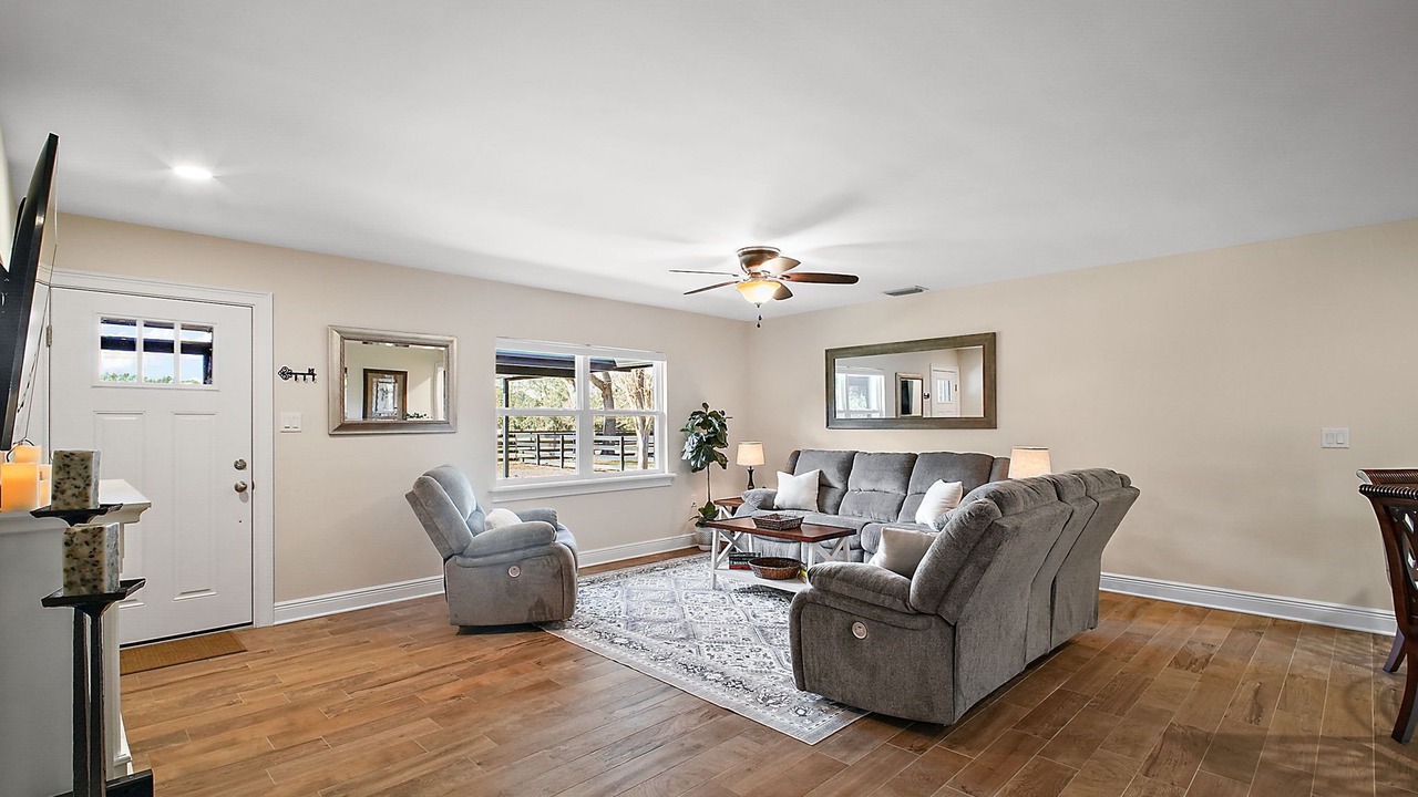 Photo of Livingroom in Eustis