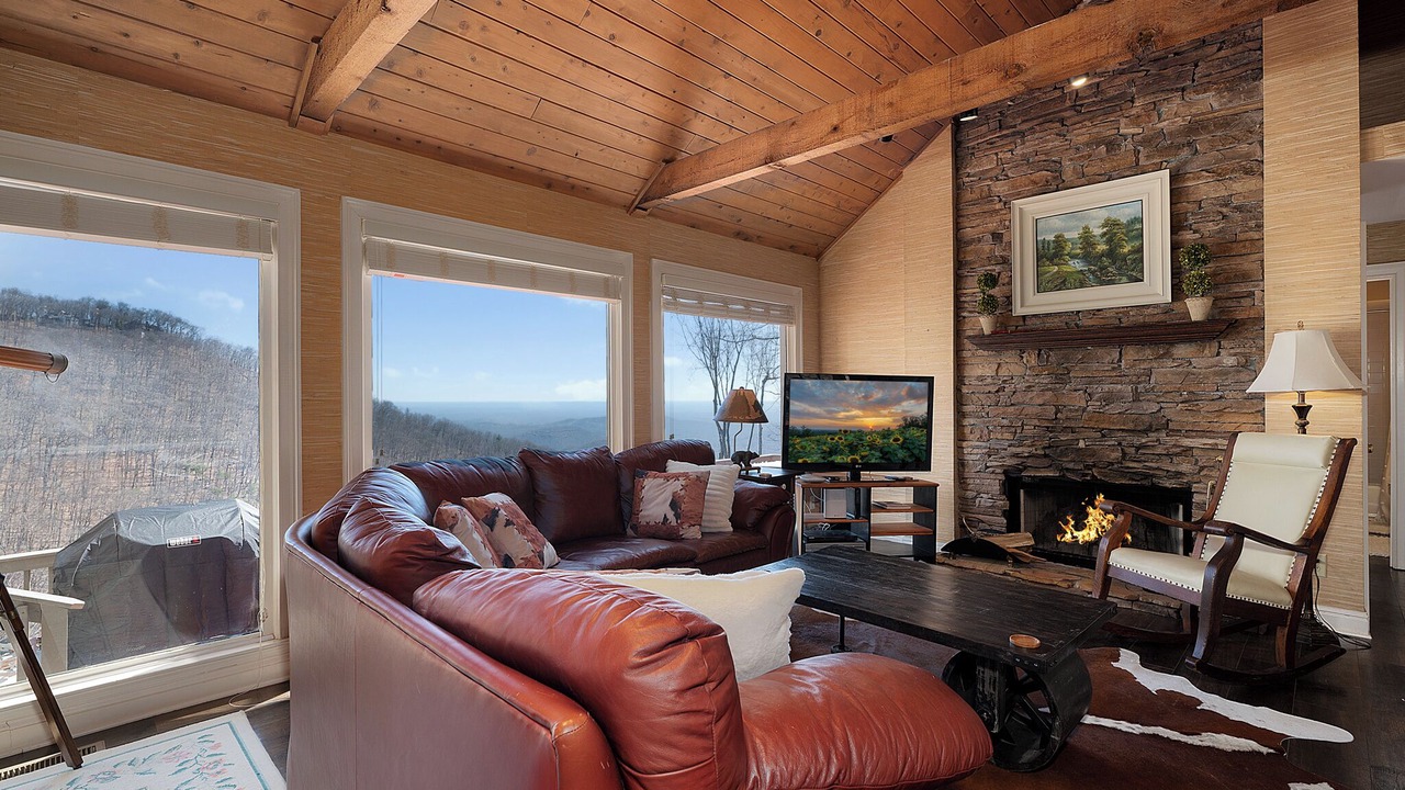 Photo of Bedroom in Big Canoe