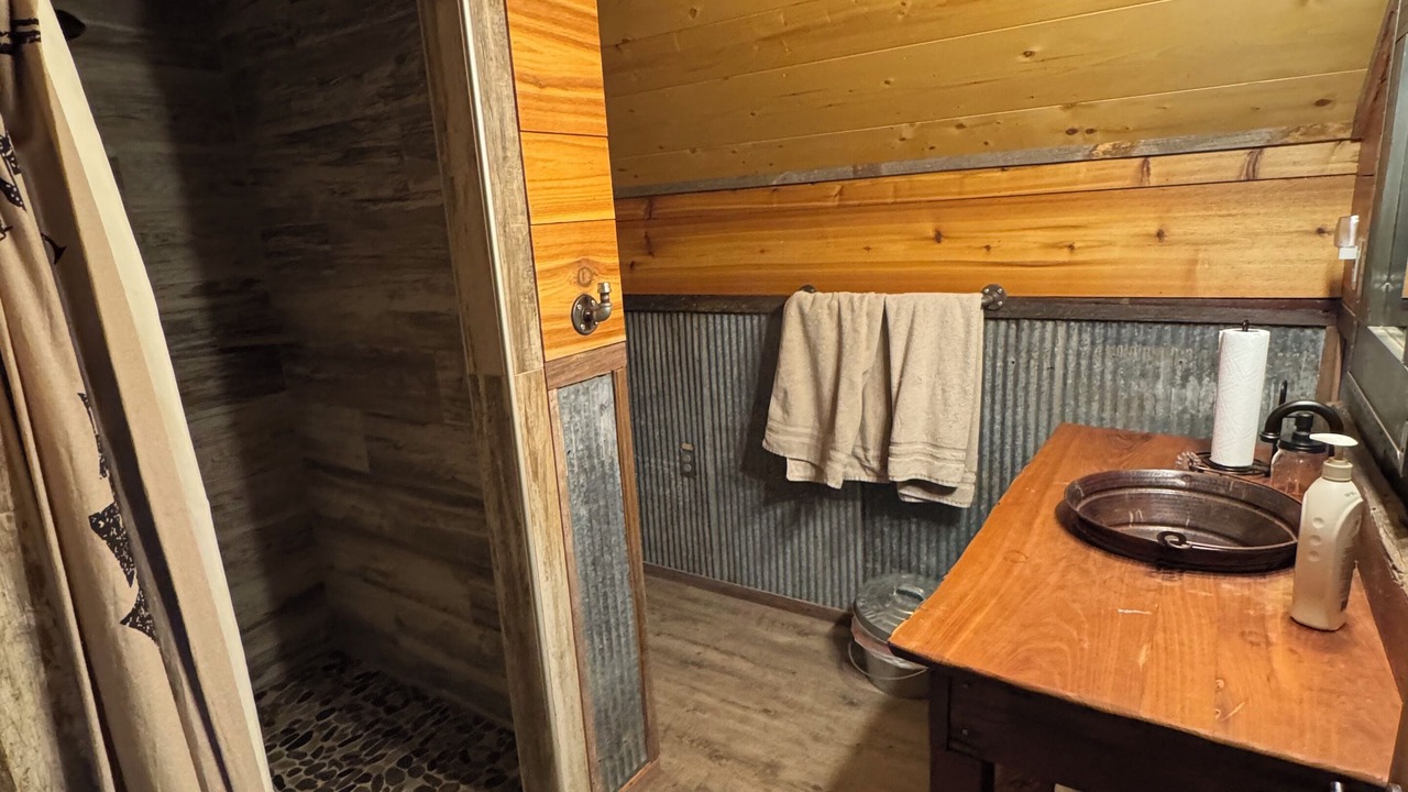 Photo of Bathroom in Bowring