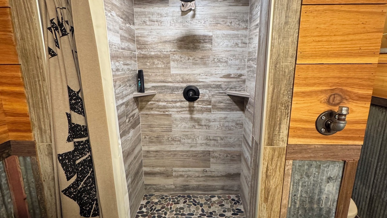 Photo of Bathroom in Bowring