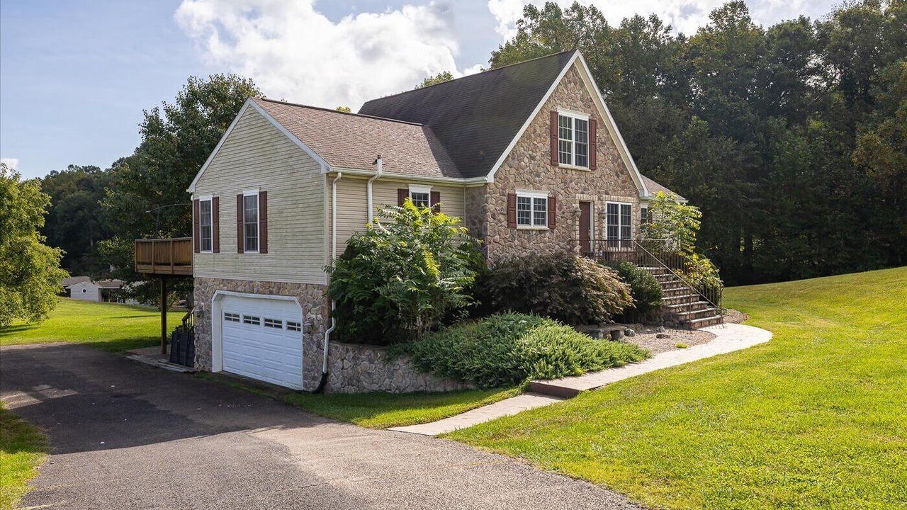 Photo of Outdoor in Livingston