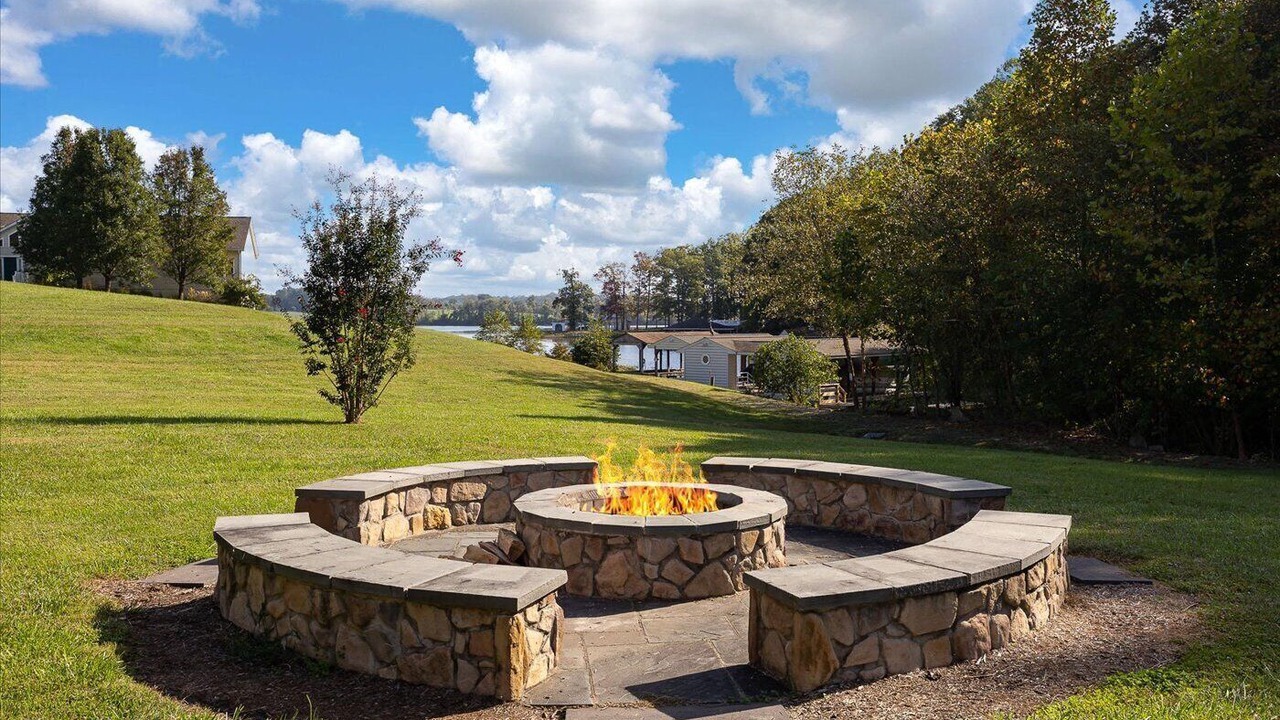 Photo of Outdoor in Livingston