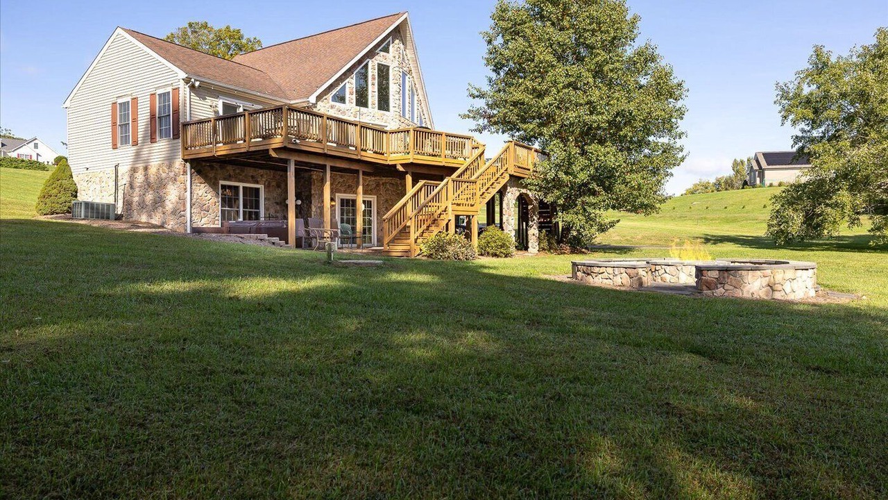 Photo of Outdoor in Livingston