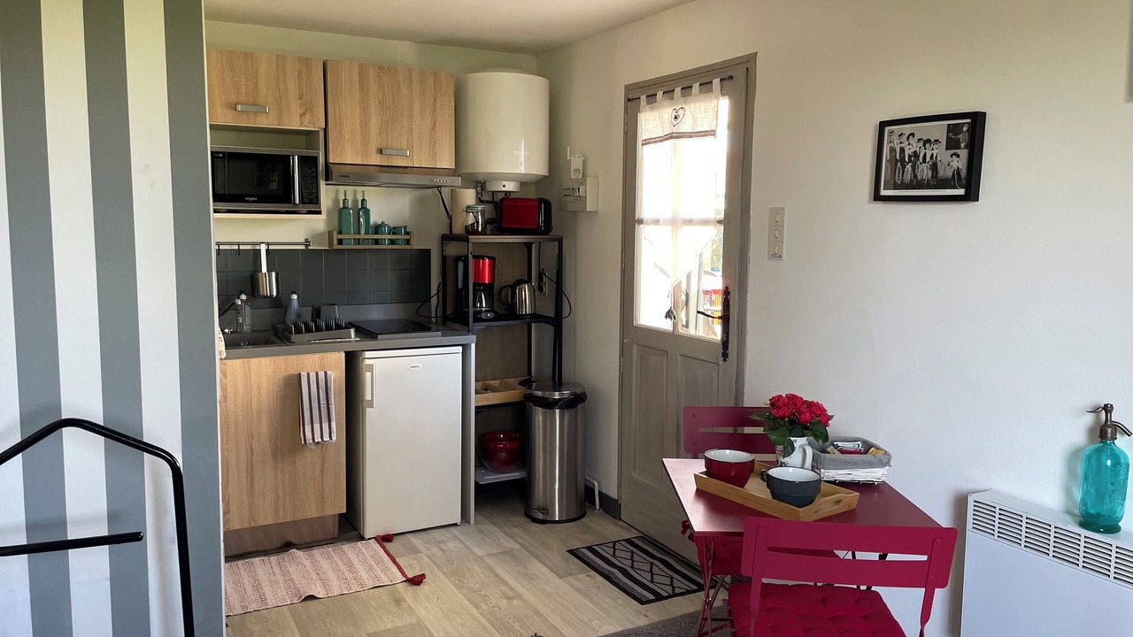 Photo of Kitchen in Saint-Priest-Bramefant