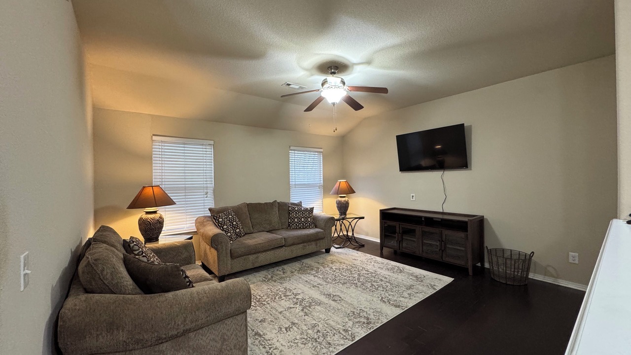 Photo of Livingroom in Rogers