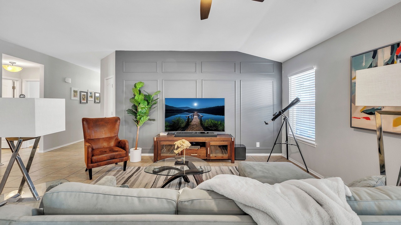 Photo of Livingroom in West San Antonio
