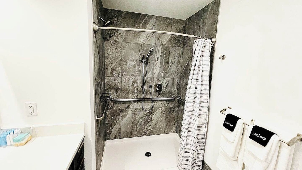 Photo of Others in Sandusky