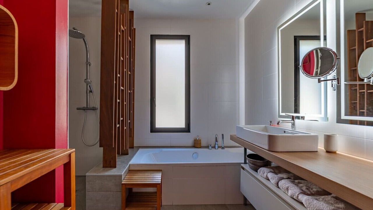 Photo of Bathroom in Aiguelongue
