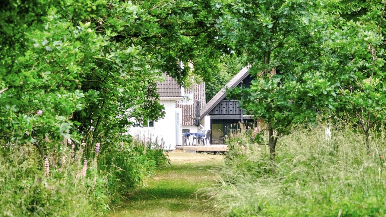 Photo of Others in Napstjaert