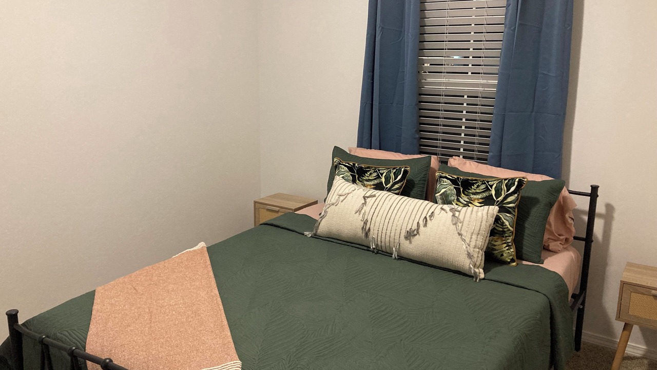 Photo of Bedroom in Canyon