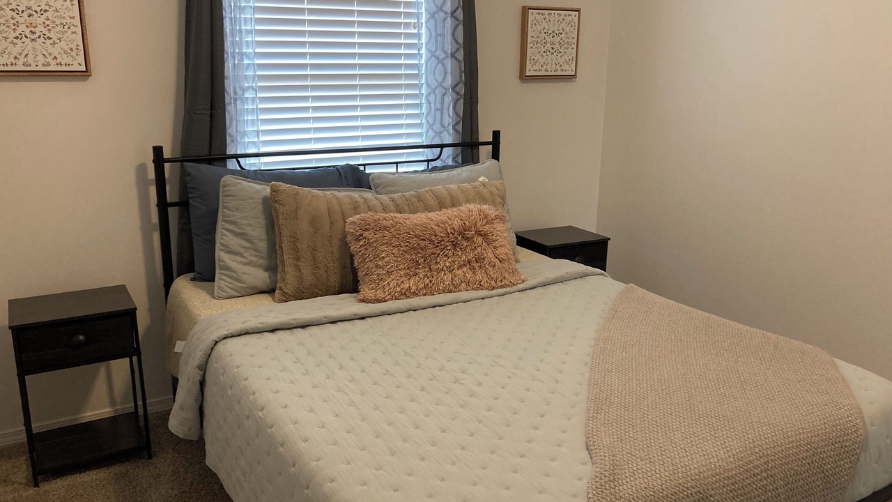 Photo of Bedroom in Canyon