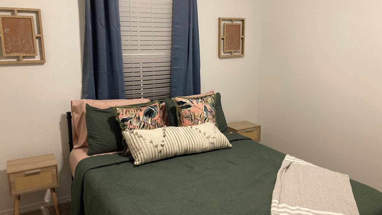Photo of Bedroom in Canyon