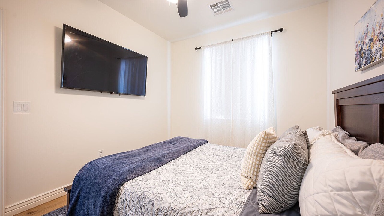 Photo of Bedroom in Thatcher