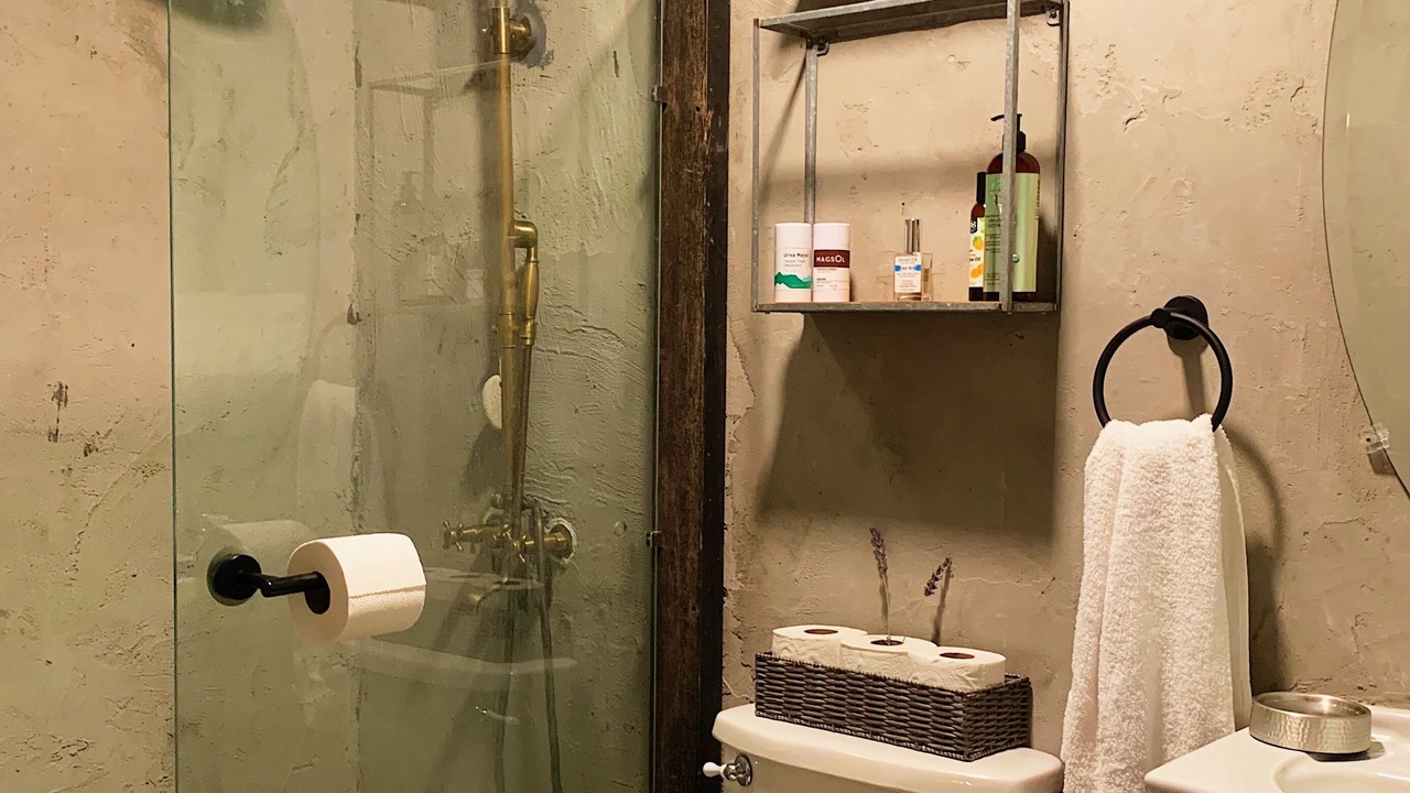 Photo of Bathroom in North Ironbound