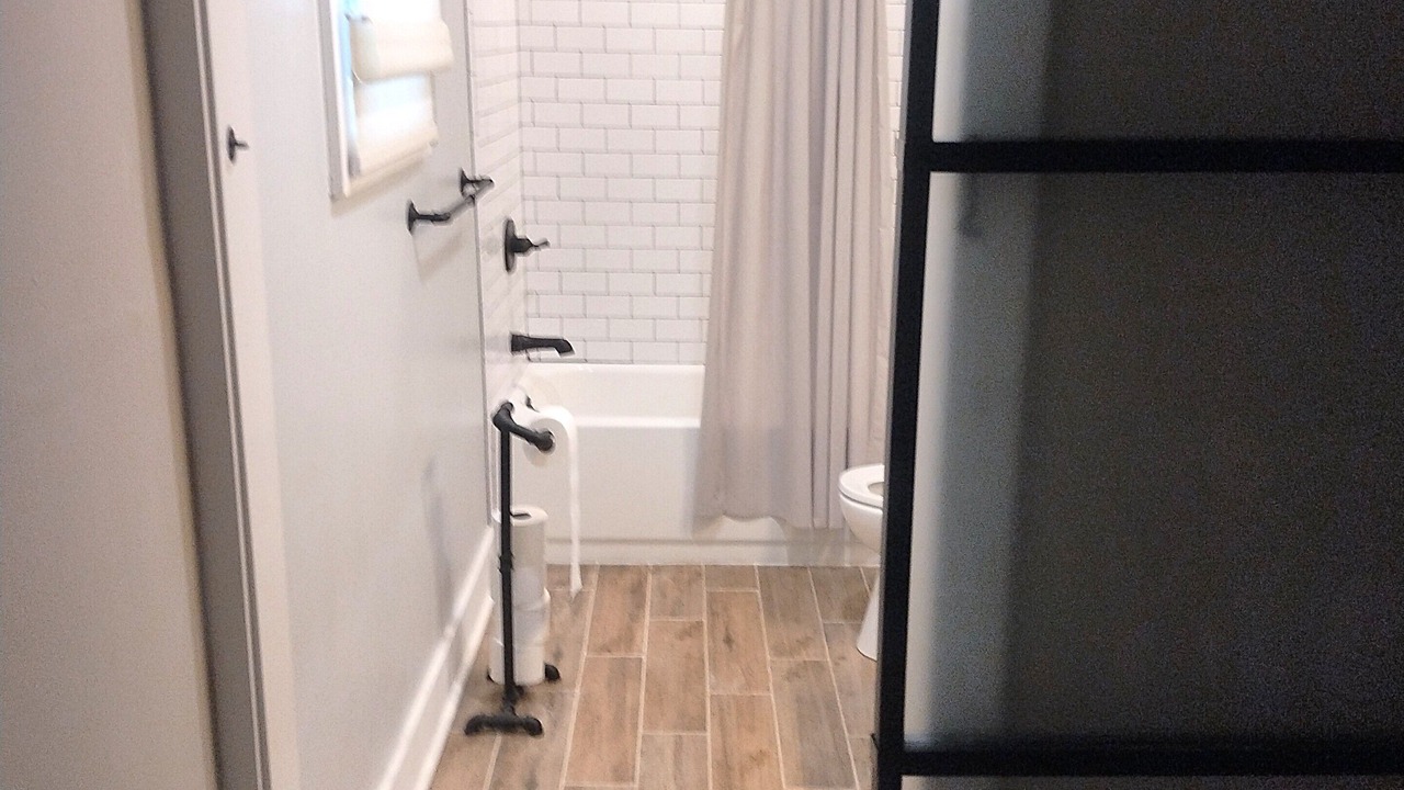 Photo of Bathroom in West End