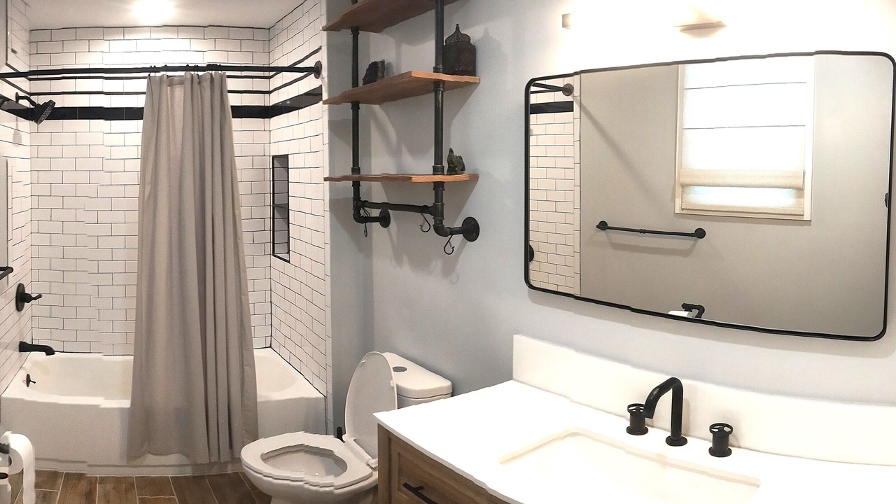 Photo of Bathroom in West End