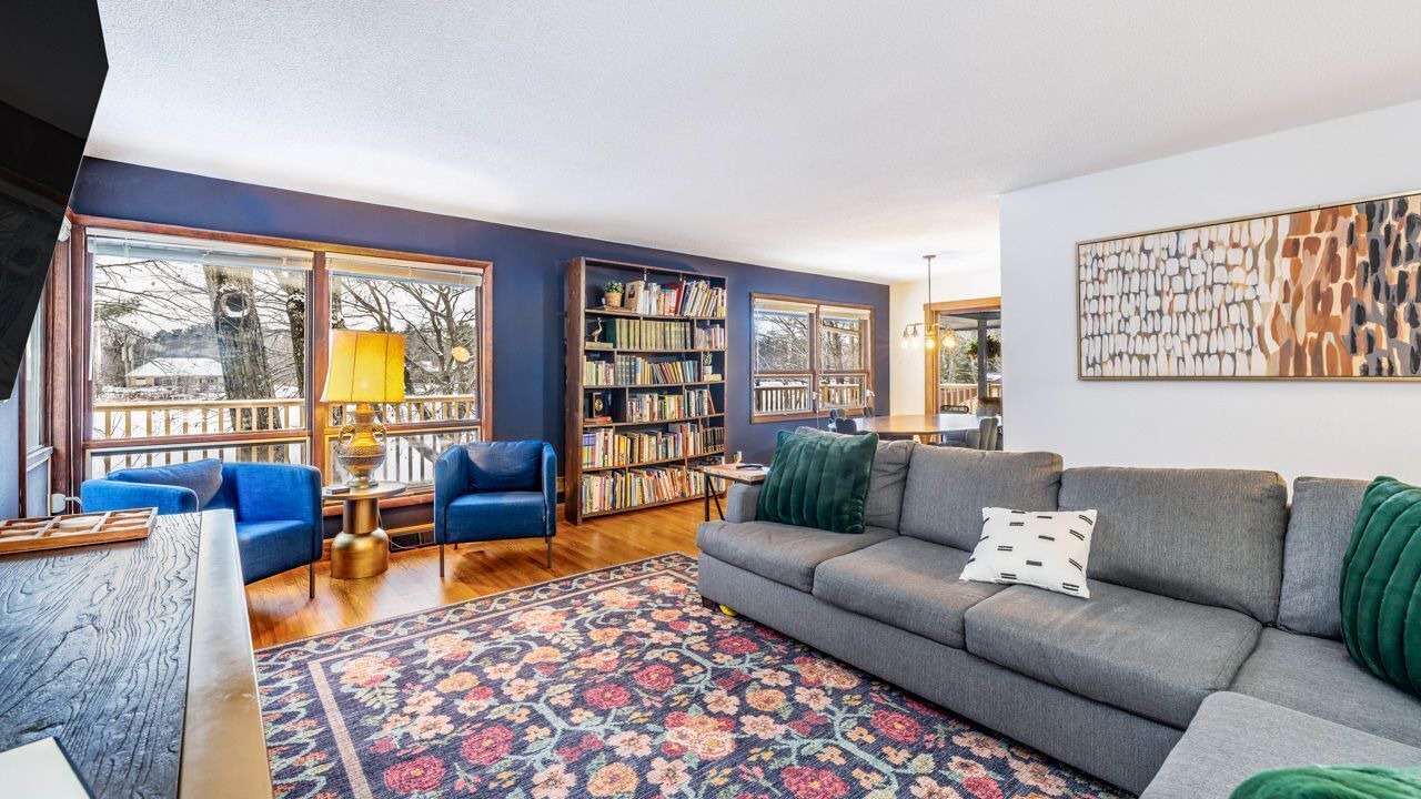 Photo of Livingroom in Iron Mountain