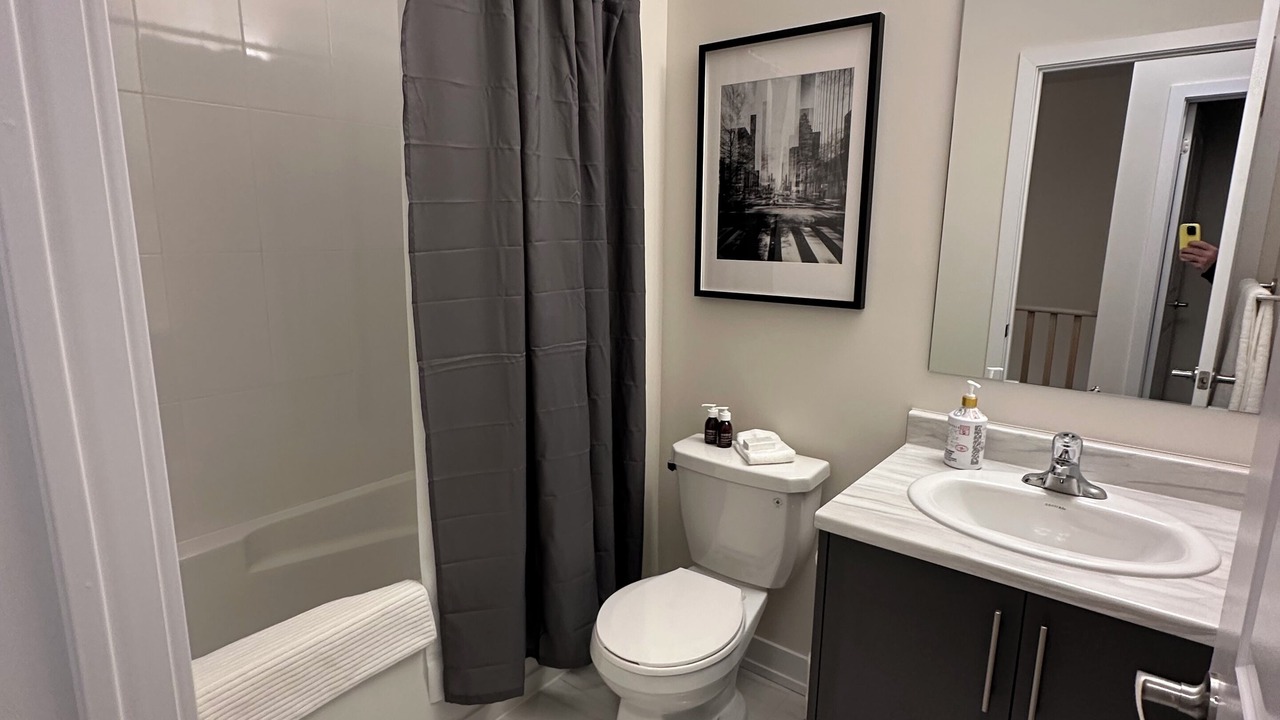 Photo of Bathroom in Oakville