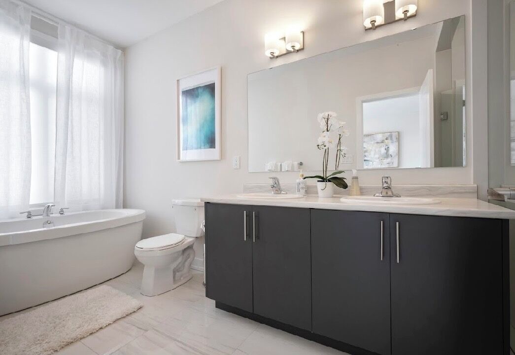 Photo of Bathroom in Oakville