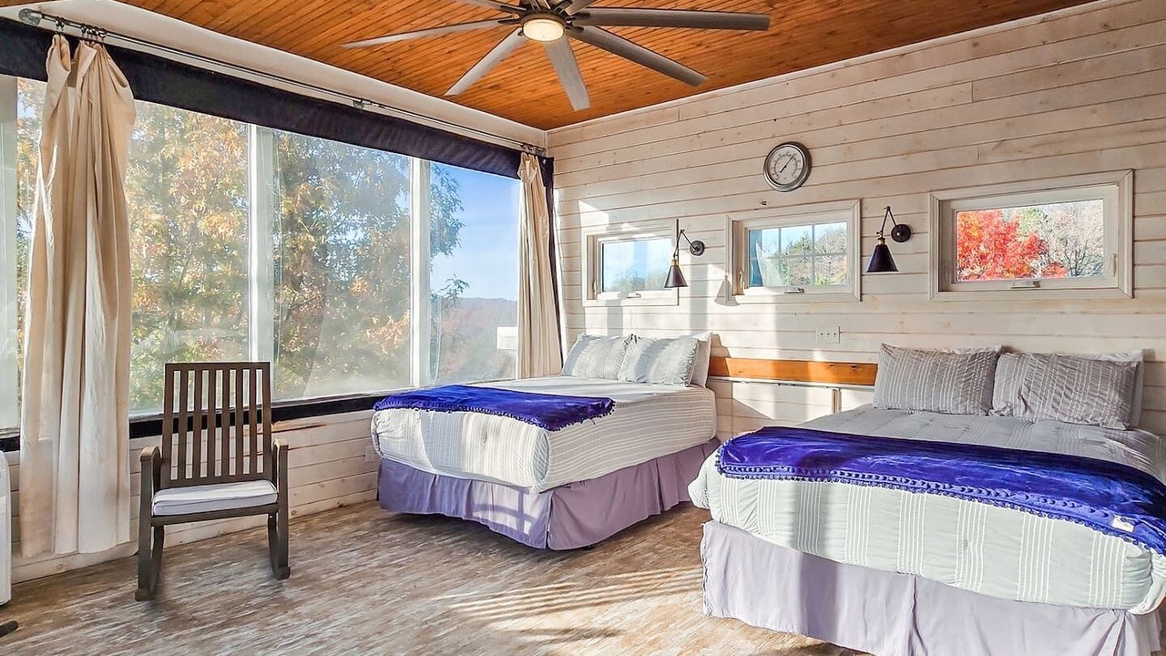 Photo of Bedroom in Longtown