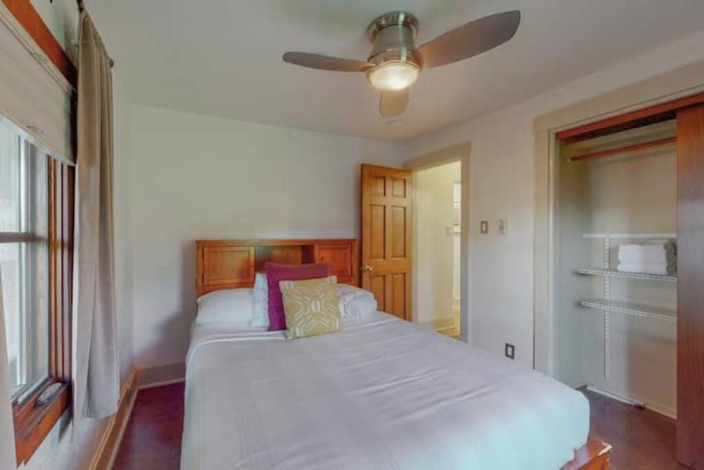 Photo of Bedroom in Downtown Albuquerque