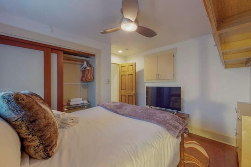 Photo of Bedroom in Downtown Albuquerque