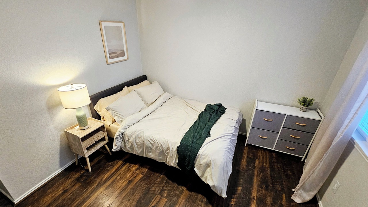 Photo of Bedroom in Elmo