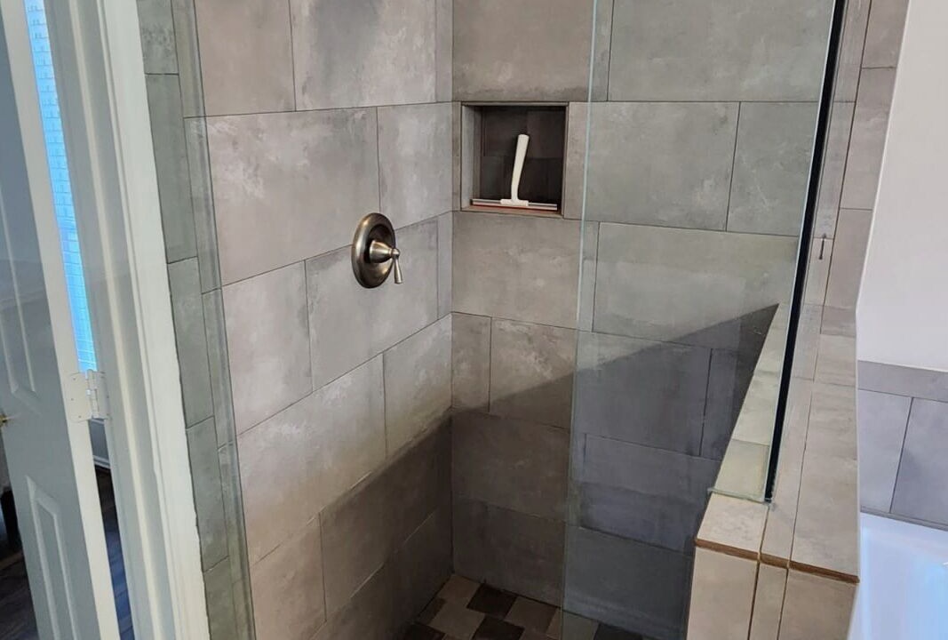 Photo of Bathroom in Elmo