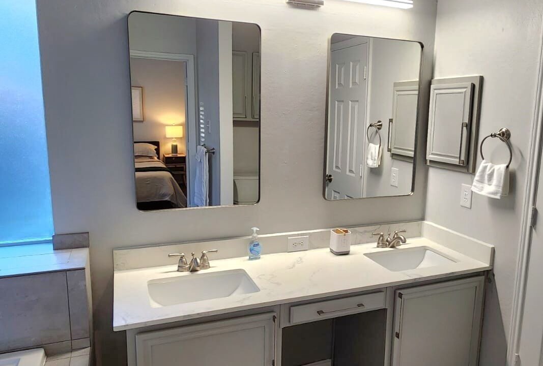Photo of Bathroom in Elmo