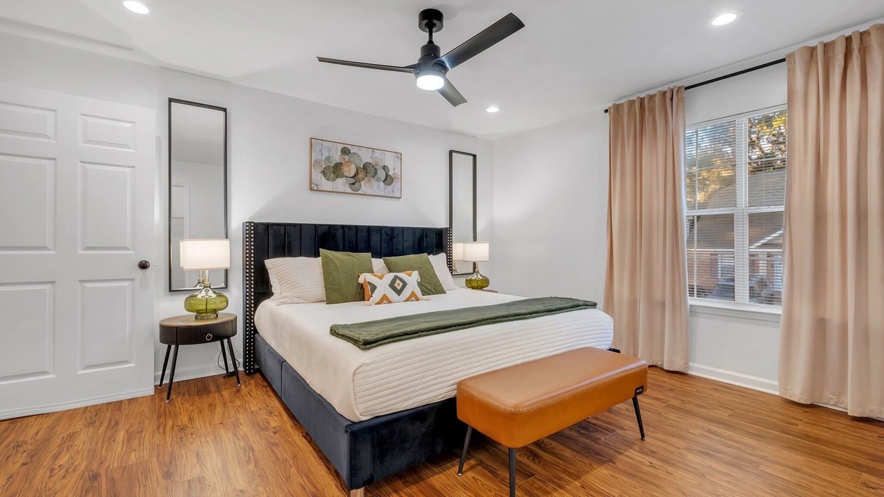 Photo of Bedroom in Tallahassee