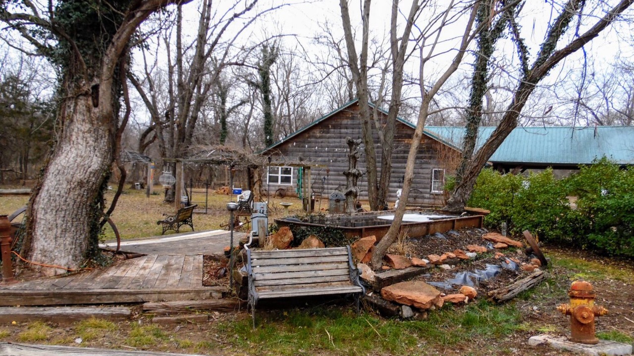 Photo of Others in Lexington